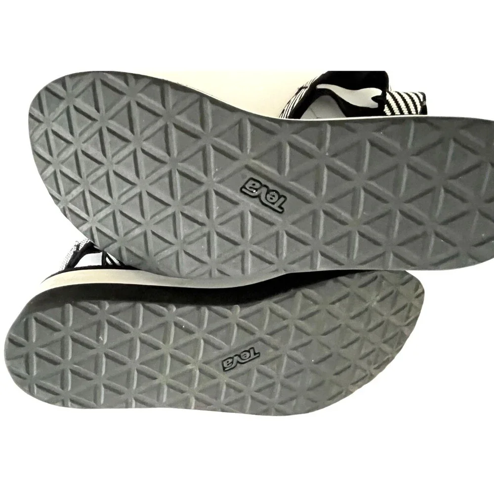 Teva Womens Flatform Sandals Size 9 Universal PlatformCandy Stripe Black White